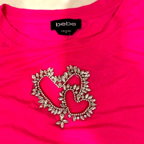NWT BEBE Baby Tee Rhinestone Embellished Cutout Hearts  "Calypso" Hot Pink XL - Picture 8 of 8